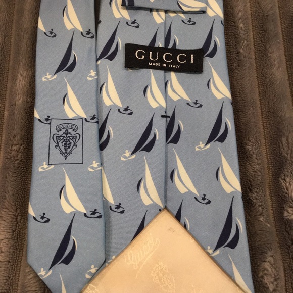 Gucci tie - Picture 4 of 5